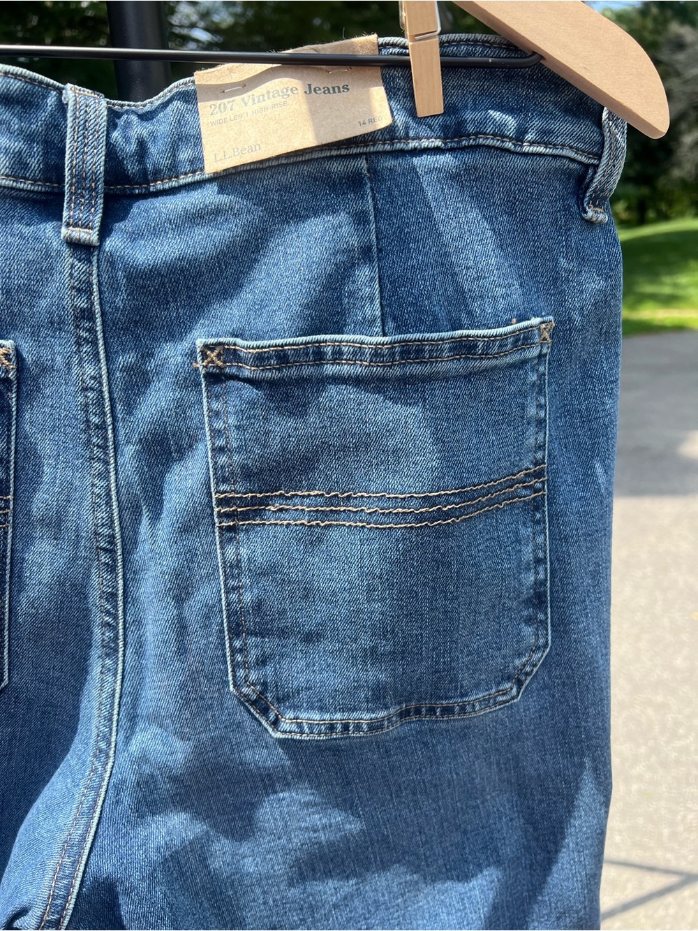 L.L.Bean classic 207 Vintage wide leg boho Coastal Grandmother High Rise Jeans - Picture 8 of 13